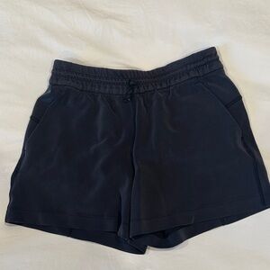 Lululemon soft stream Black Women's Shorts